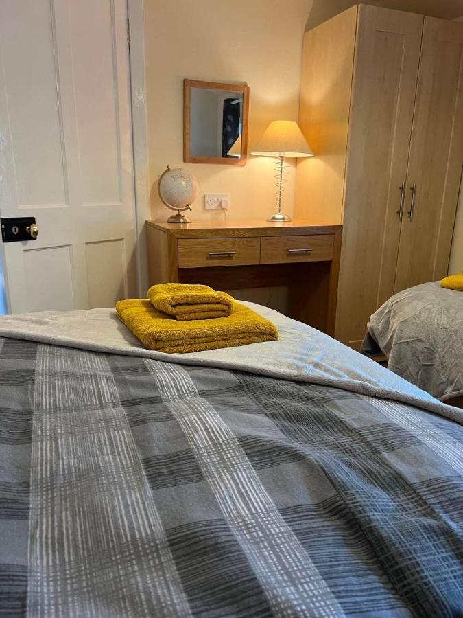 2 Bedroom House Overlooking Pierowall Bay, Westray Buitenkant foto