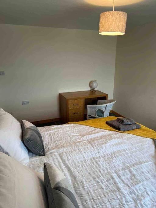 2 Bedroom House Overlooking Pierowall Bay, Westray Buitenkant foto